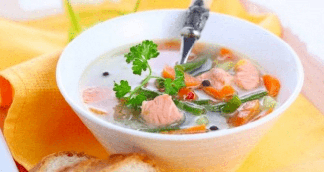 प्रोटीन आहार पर मछली का सूप
